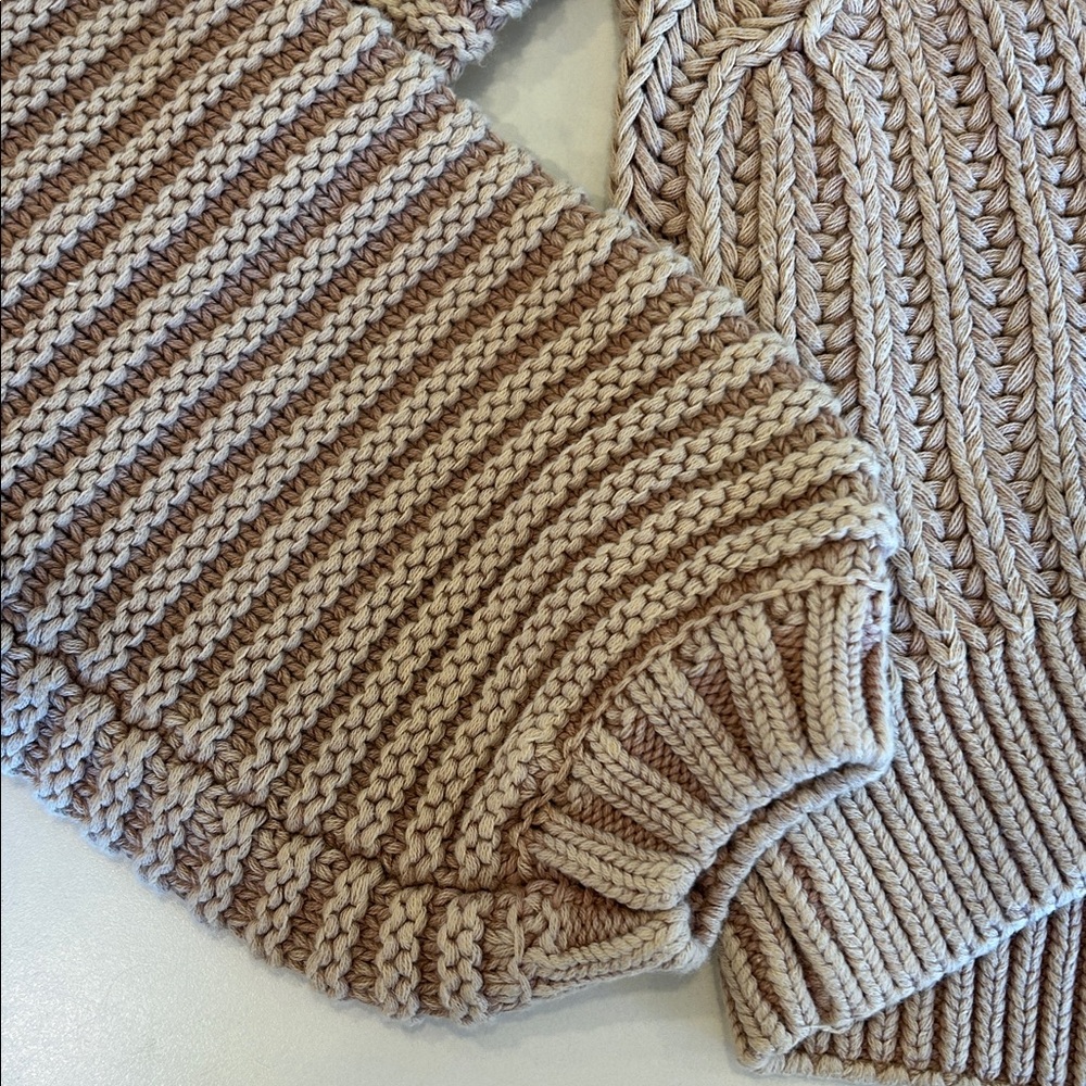Free People Sweetheart Turtleneck Sweater Small Tan Sand Crop Chunky Oversized - Picture 3 of 7
